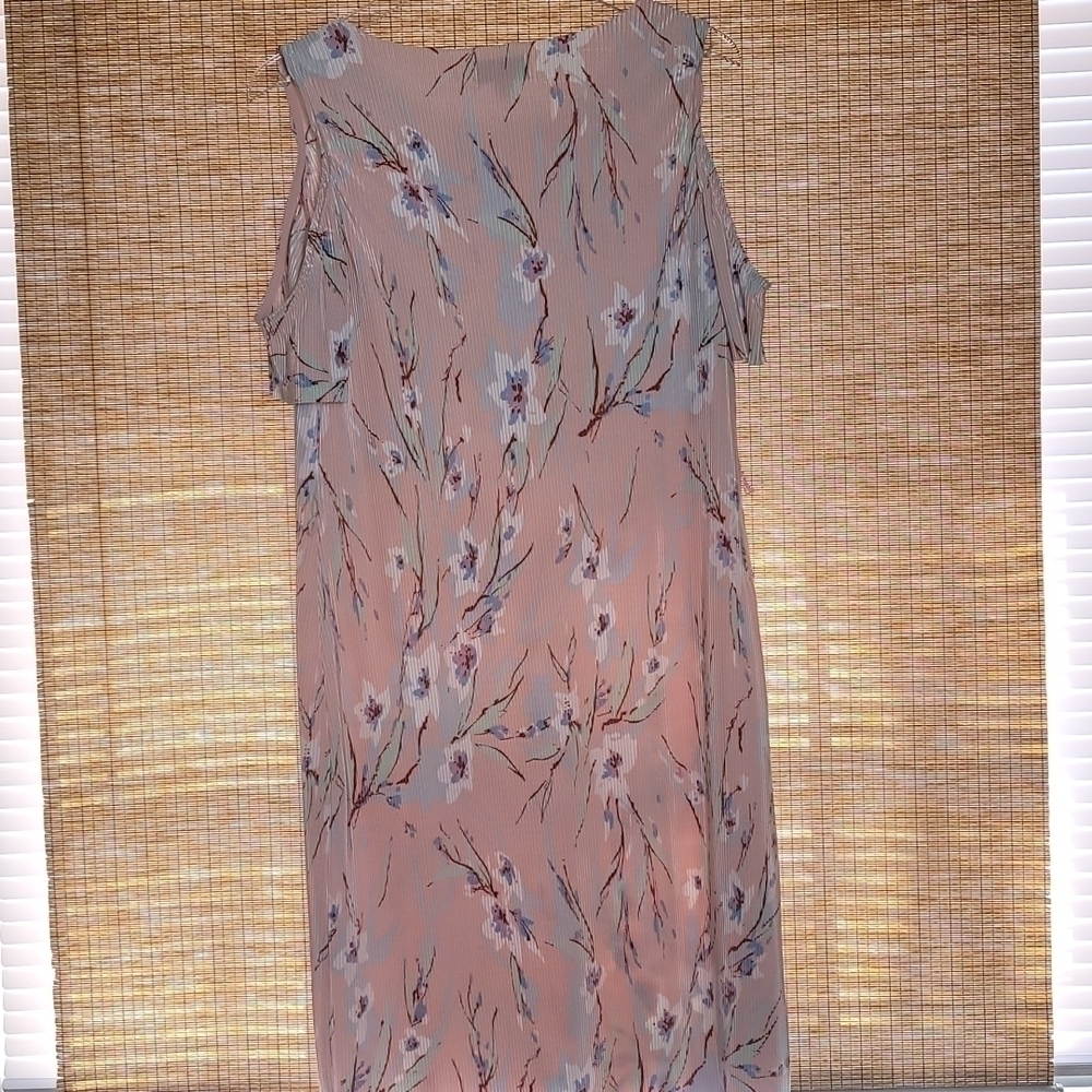 COPY - NWT Belle Sky Ribble  Floral Dress - Picture 3 of 8
